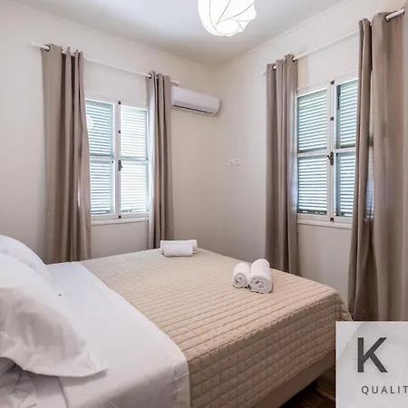 펜션 De Bosset House In 아르고스톨리온